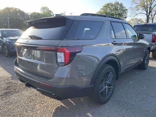 Gray 2026 Ford Explorer ST-Line