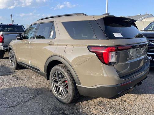 Gray 2026 Ford Explorer ST-Line