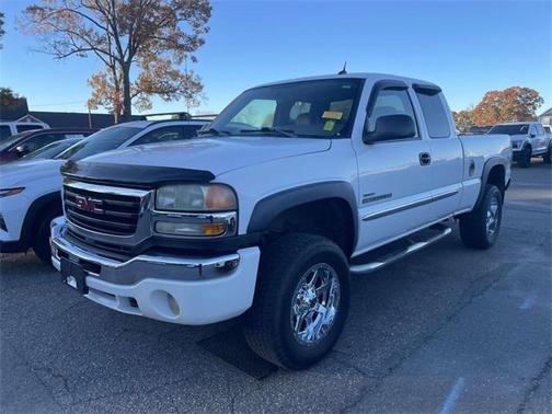 2004 GMC Sierra 2500 SLT H/D Extended Cab