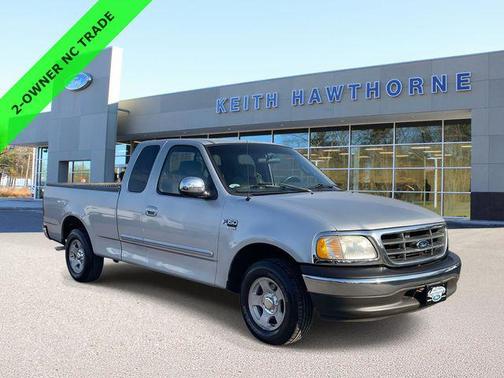 2002 Ford F-150 XLT