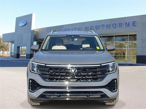 2025 Volkswagen Atlas 2.0T SEL Premium R-Line 4MOTION