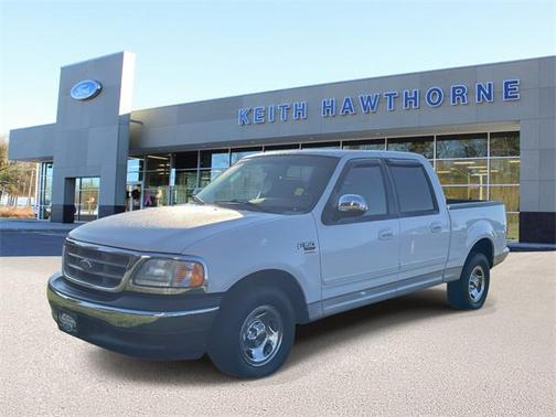 2002 Ford F-150 XLT SuperCrew