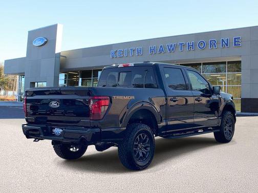 Agate Black Metallic 2026 Ford F-150 Tremor
