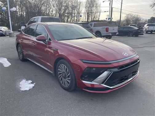 2025 Hyundai SONATA Hybrid SE