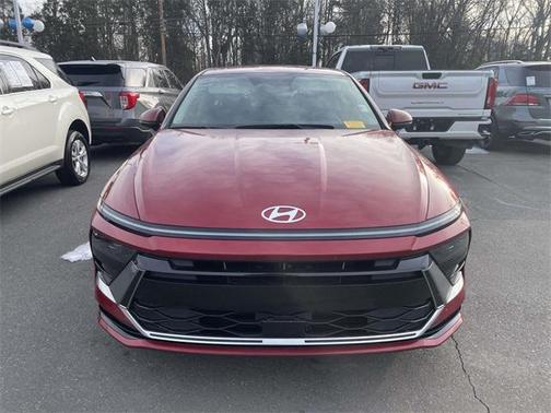 2025 Hyundai SONATA Hybrid SE