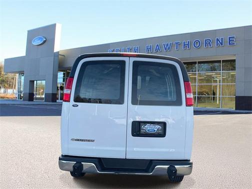2024 Chevrolet Express 2500 RWD 2500 Regular Wheelbase WT