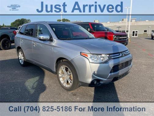 2014 Mitsubishi Outlander SE