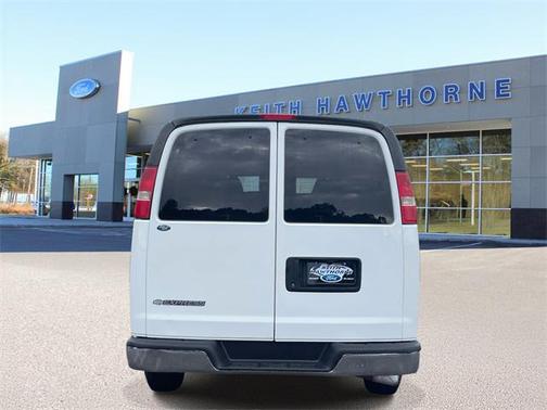 2017 Chevrolet Express 3500 LT
