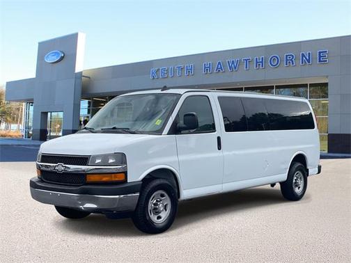 2017 Chevrolet Express 3500 LT