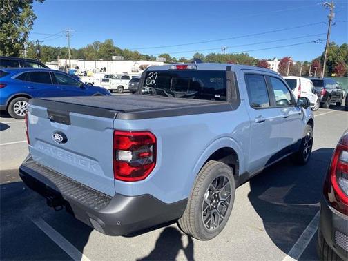2025 Ford Maverick Lariat