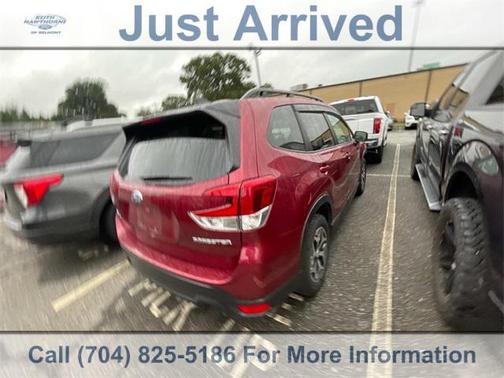2024 Subaru Forester Premium