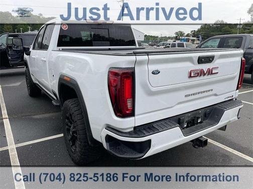 2022 GMC Sierra 2500 AT4