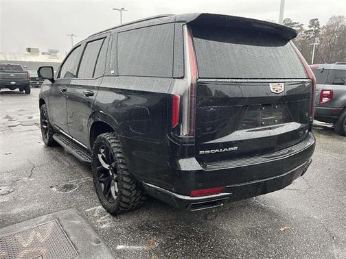 2024 Cadillac Escalade Sport