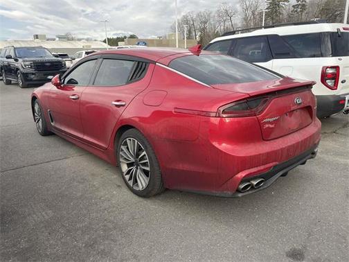 2019 Kia Stinger Base