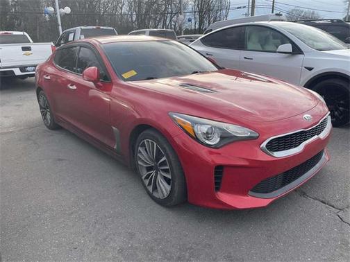 2019 Kia Stinger Base