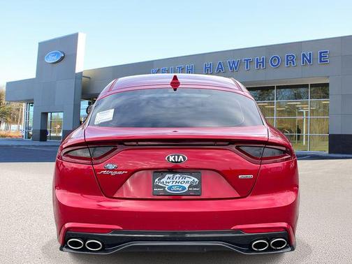 2019 Kia Stinger Base