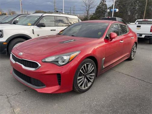 2019 Kia Stinger Base