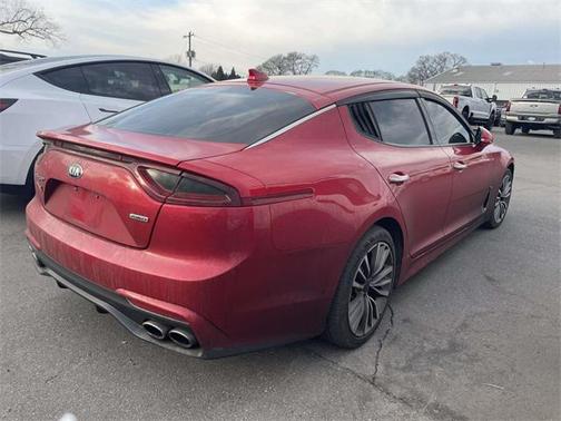 2019 Kia Stinger Base