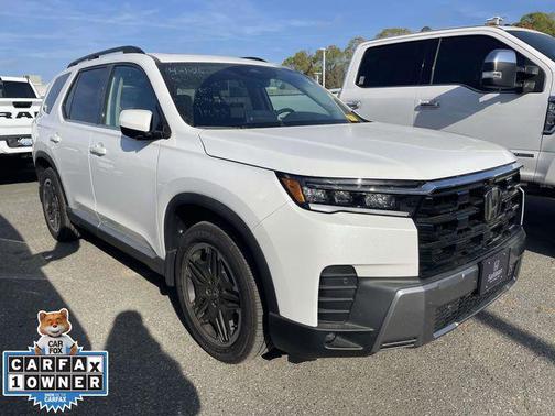 Platinum White Pearl 2026 Honda Pilot Touring 8-Passenger