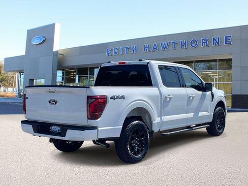 Oxford White 2026 Ford F-150 Lariat