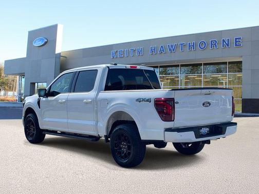 Oxford White 2026 Ford F-150 Lariat