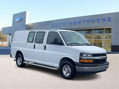 2024 Chevrolet Express 2500 RWD 2500 Regular Wheelbase WT
