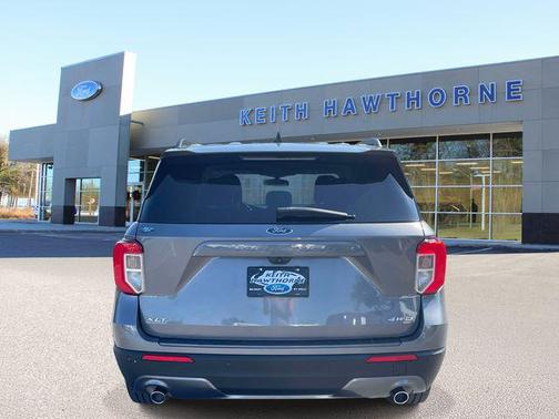 Carbonized Gray Metallic 2021 Ford Explorer XLT