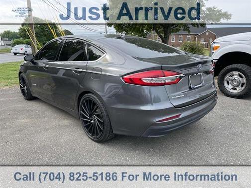 2019 Ford Fusion Hybrid SE