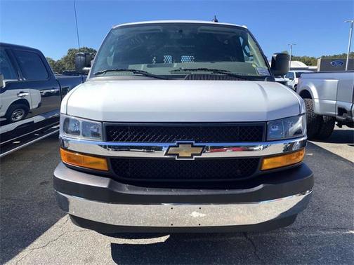 2024 Chevrolet Express 2500 RWD 2500 Regular Wheelbase WT