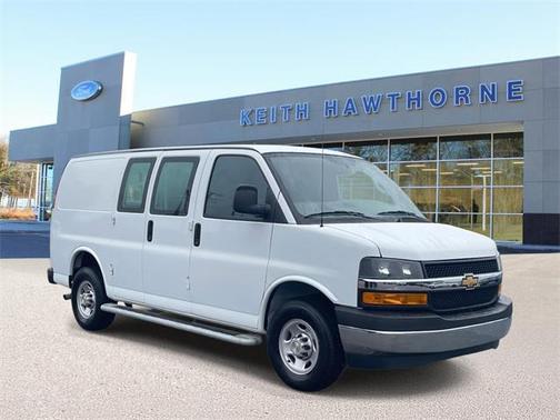 2024 Chevrolet Express 2500 RWD 2500 Regular Wheelbase WT