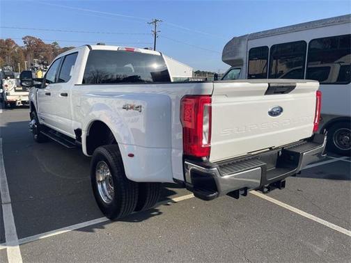 2024 Ford F-350 XLT