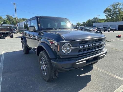 Shadow Black 2026 Ford Bronco Big Bend