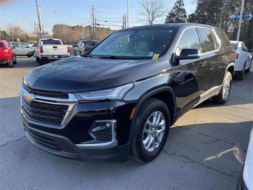 2023 Chevrolet Traverse LS