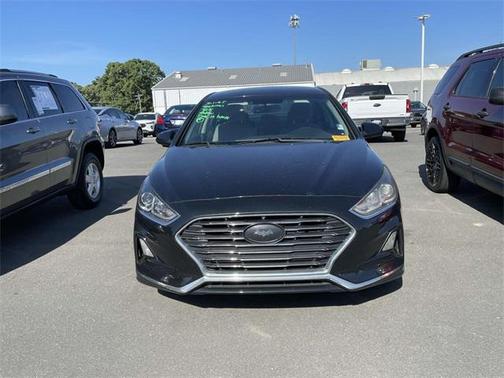 2018 Hyundai SONATA SE