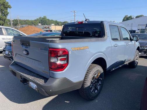 Azure Gray Metallic Tri-Coat 2026 Ford Maverick Tremor