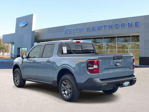 Azure Gray Metallic Tri-Coat 2026 Ford Maverick Tremor