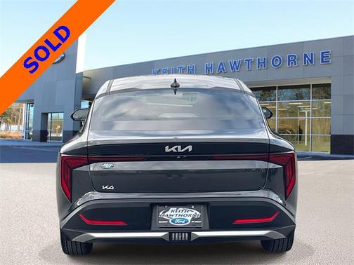 2025 Kia K4 EX