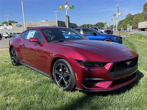 2025 Ford Mustang EcoBoost