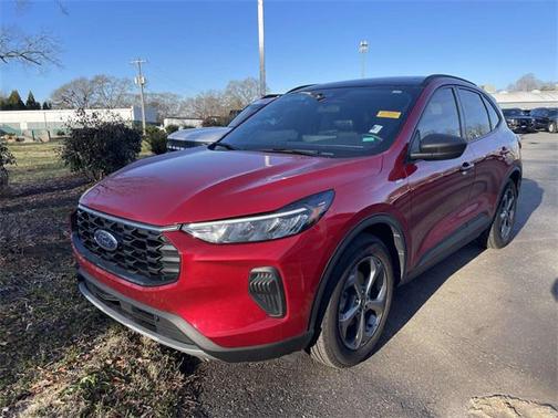 2025 Ford Escape ST-Line