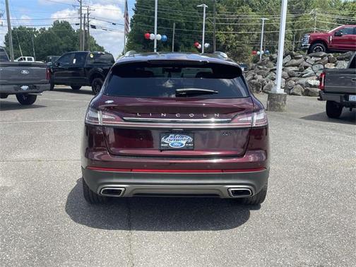 2019 Lincoln Nautilus Reserve