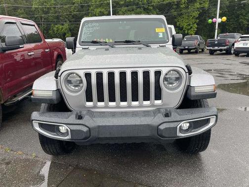 Billet Silver Metallic Clearcoat 2018 Jeep Wrangler Unlimited Sahara