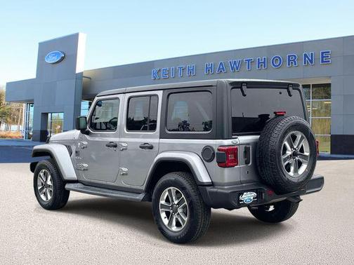 Billet Silver Metallic Clearcoat 2018 Jeep Wrangler Unlimited Sahara