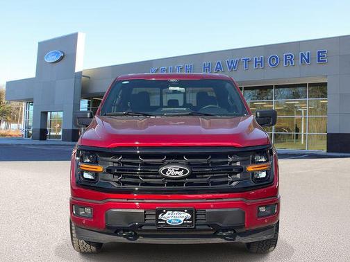 Ruby Red Metallic Tinted Clearcoat 2026 Ford F-150 XLT