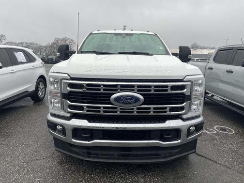 2025 Ford F-350 XLT