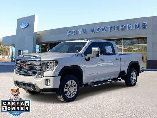 White Frost Tricoat 2021 GMC Sierra 2500 Denali