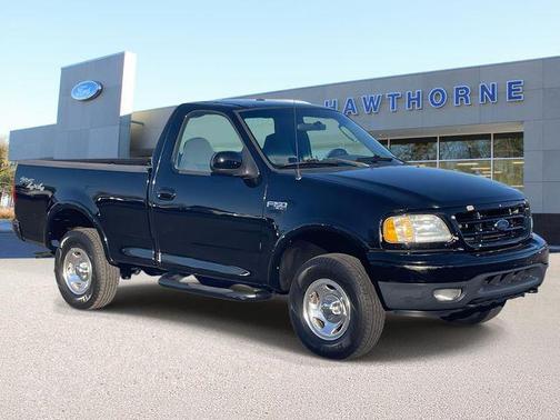 2003 Ford F-150 XL