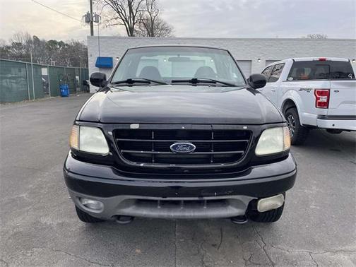 2003 Ford F-150 XL