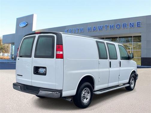 2024 Chevrolet Express 2500 RWD 2500 Regular Wheelbase WT
