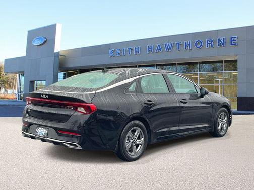 2023 Kia K5 LXS