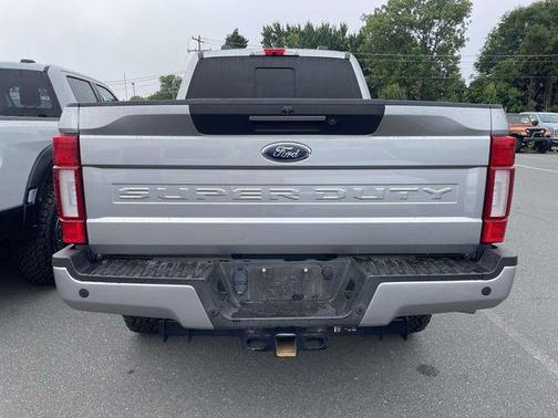 Iconic Silver Metallic 2022 Ford F-350 Lariat